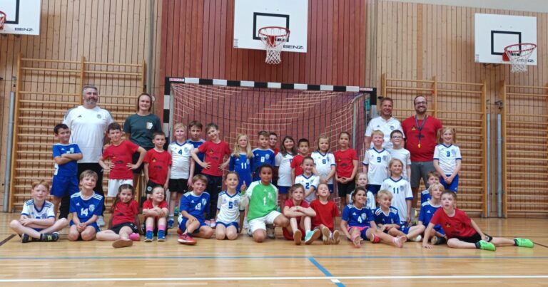 Mini F-Jugend Kleinostheim: Gemeinsames Training mit der F-Jugend aus Babenhausen.